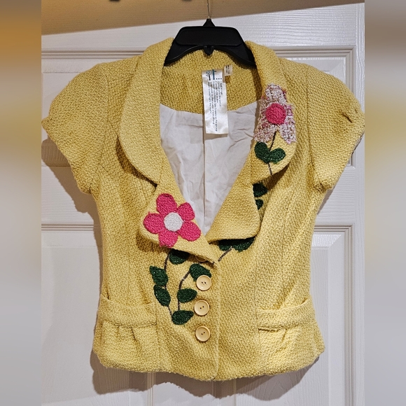 IF by Anthropologie Beautiful yellow embroidered daisies short sleeve jacket SzM - Picture 1 of 6